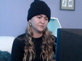 Lähettää kuvakaappauksia emilyjonesx