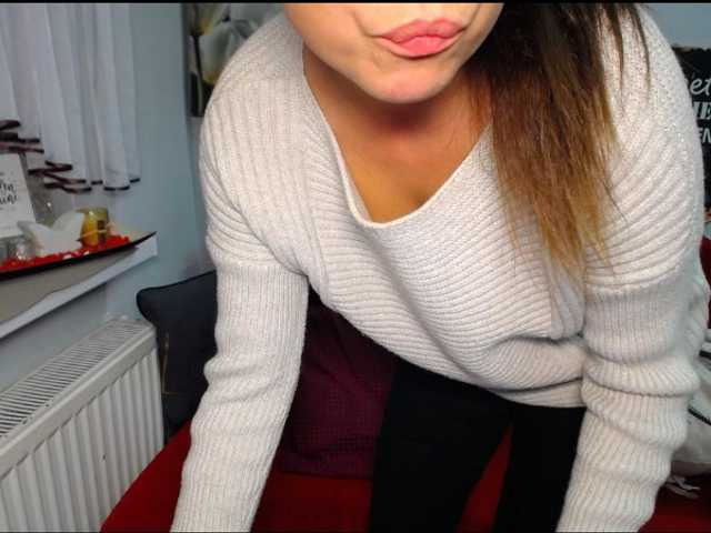 Lähettää kuvakaappauksia EmilyQueen