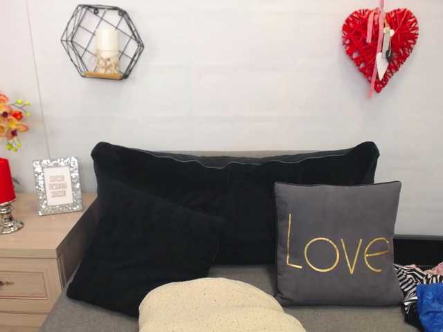 Lähettää kuvakaappauksia EmilyQueen