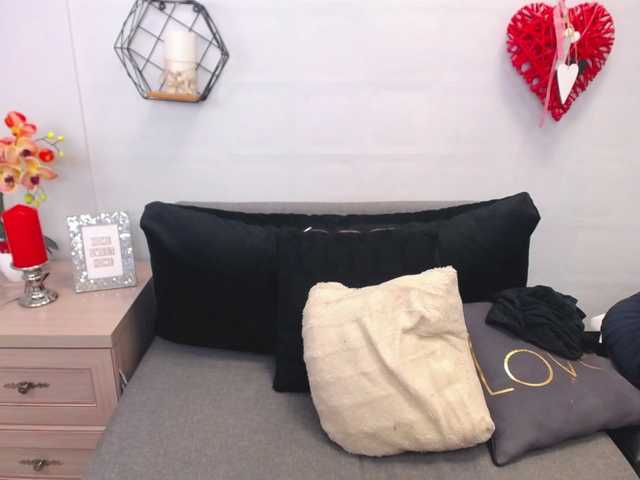 Lähettää kuvakaappauksia EmilyQueen