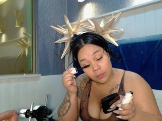 Eroottinen videokeskustelu EmilyQueen3xx