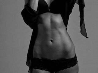 Eroottinen videokeskustelu EmilySimons