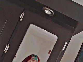 Eroottinen videokeskustelu Emma-Erotic