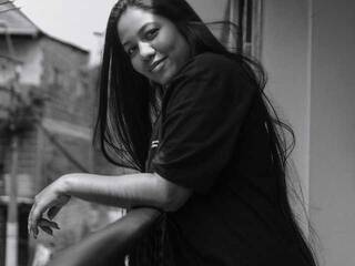 Eroottinen videokeskustelu emmabennet