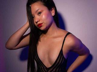 Eroottinen videokeskustelu EmmaBJonson