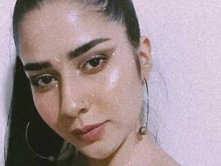 Eroottinen videokeskustelu EmmaBlack