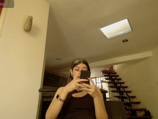 Eroottinen videokeskustelu EmmaHerby1