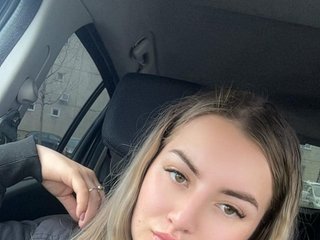 Eroottinen videokeskustelu EmmaStarletto