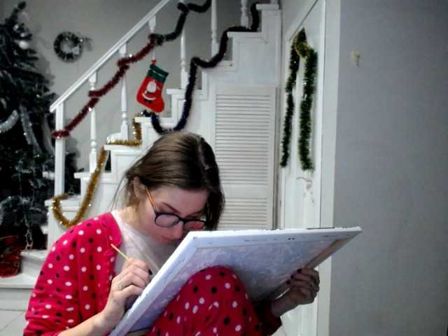 Lähettää kuvakaappauksia Emmi-li