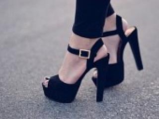 Eroottinen videokeskustelu emmiliana