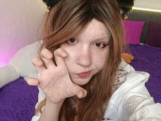 Eroottinen videokeskustelu Emmy-Rise