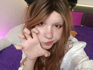 Eroottinen videokeskustelu Emmy-Rise