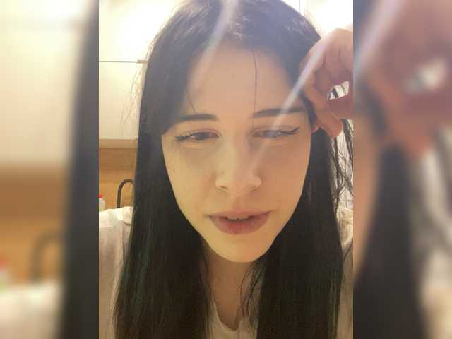 Lähettää kuvakaappauksia emogirl