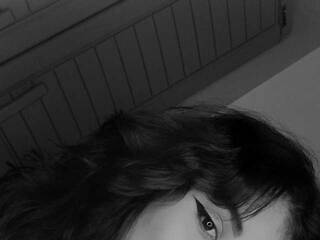 Eroottinen videokeskustelu Emyli-rousse-