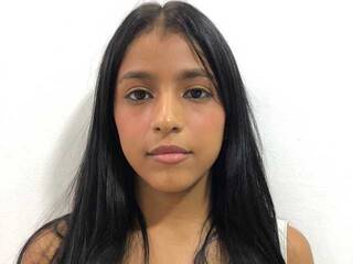 Eroottinen videokeskustelu emyll01