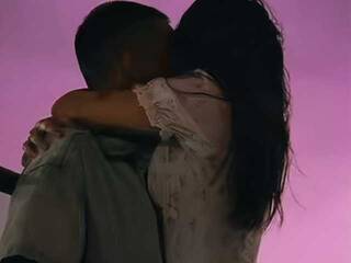 Eroottinen videokeskustelu eooursave