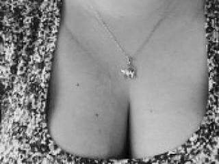 Eroottinen videokeskustelu erikax