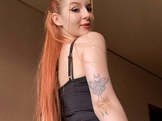 Eroottinen videokeskustelu EugeniaMelford