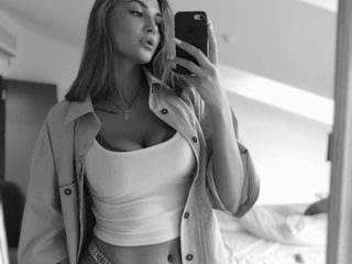 Eroottinen videokeskustelu Eva-Flys