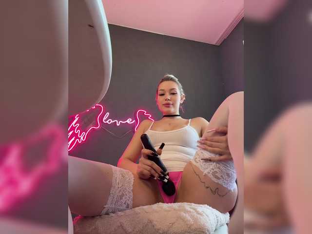 Lähettää kuvakaappauksia Eva-Kitty1