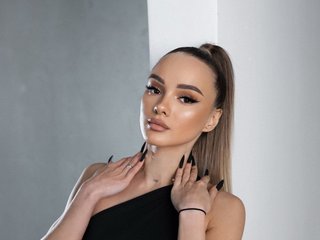 Eroottinen videokeskustelu EvaBallmer