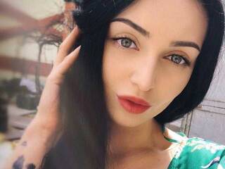 Eroottinen videokeskustelu Beyond_Dreams