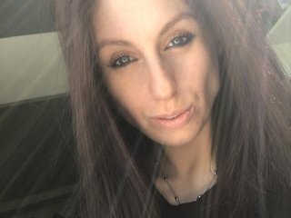 Eroottinen videokeskustelu AvoDeviL