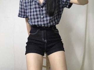 Eroottinen videokeskustelu EvaWilliam