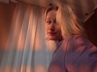 Eroottinen videokeskustelu EvaOlson