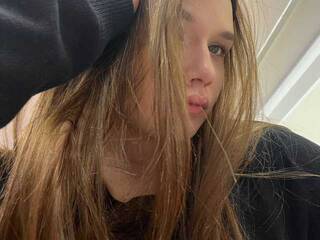 Eroottinen videokeskustelu EvaRed