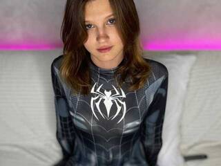 Eroottinen videokeskustelu EveGoldie