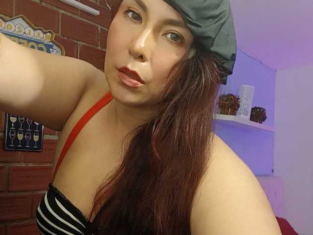 Kuva profiilista Evelyn-mature19