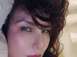 Eroottinen videokeskustelu Evelyn-mature19