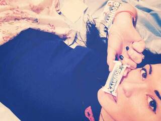 Eroottinen videokeskustelu Exs-Devil