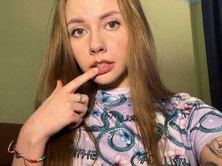 Eroottinen videokeskustelu ExtraCheeseLovesVikki