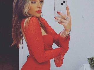 Eroottinen videokeskustelu Eymbrlynn