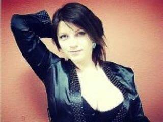 Eroottinen videokeskustelu fammelove