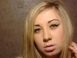 Eroottinen videokeskustelu fanialla