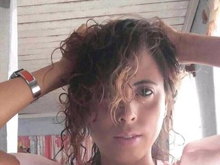 Eroottinen videokeskustelu Fanyah