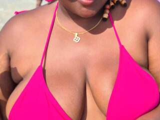 Eroottinen videokeskustelu Fatpussydoll