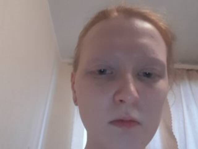 Lähettää kuvakaappauksia Faustina_Fox