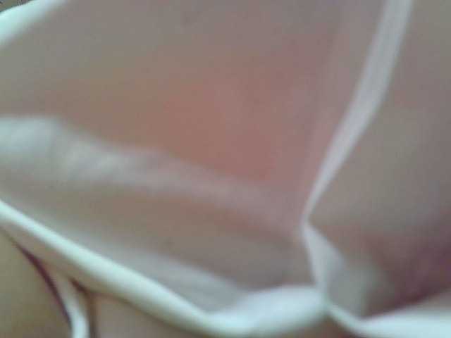 Lähettää kuvakaappauksia Fem1002