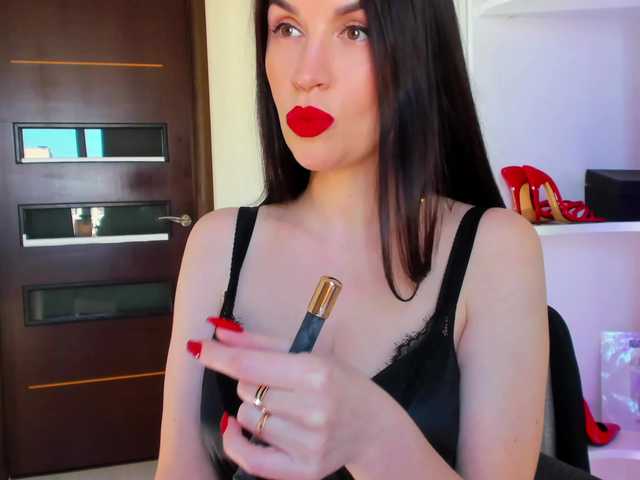 Lähettää kuvakaappauksia Femdomheels