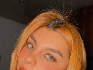 Eroottinen videokeskustelu fenix-tay