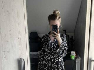 Eroottinen videokeskustelu fiksikBoom