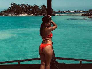 Eroottinen videokeskustelu fireeirene