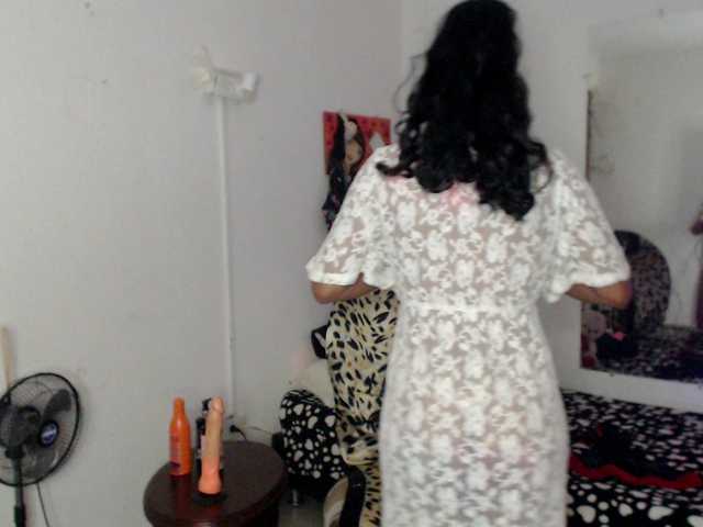 Kuvat flacapaola11 If there are more than 10 users in my room I will go to a private show and I will do the best squirt and anal show