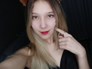 Eroottinen videokeskustelu FloraMoonlight