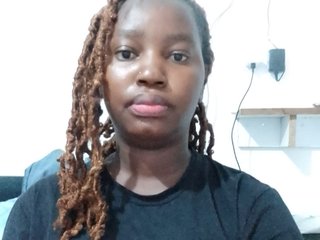 Eroottinen videokeskustelu Flower-gal