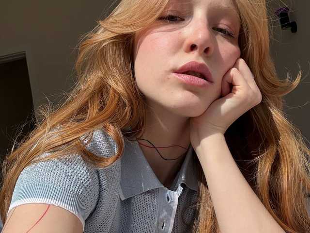 Kuva profiilista FoxieKiss